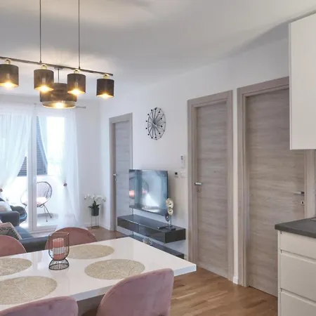 Apartamento Nevera Split