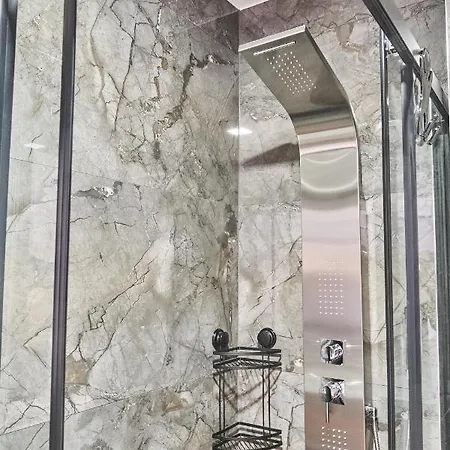 Nevera Apartman *